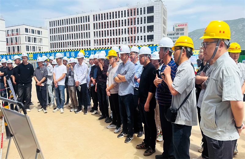 2025年4月17日，由莆田市涵江区住房和城乡建设局主办、俄罗斯专享会294三建承办的钢筋安装工程质量防控现场交流会在联东U谷·涵江海峡智造产业谷一期成功召开。